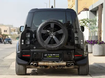 2025 لاند روفر ديفيندر اكس داينمك