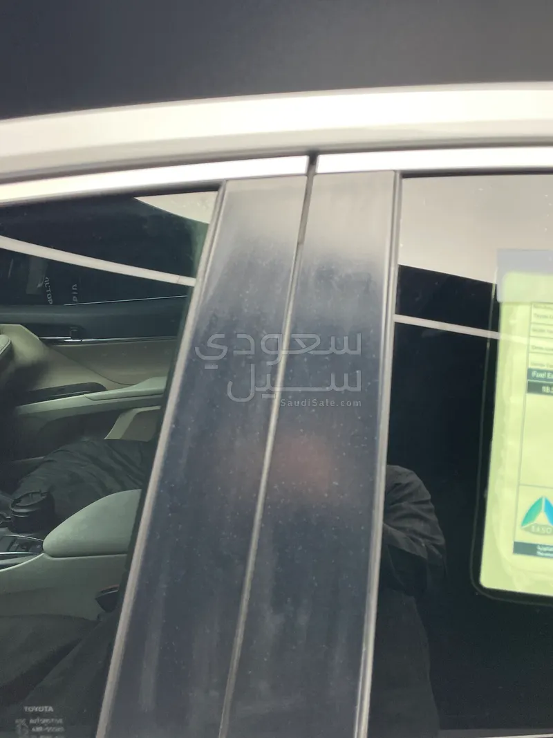 2024 تويوتا كامري ال اي