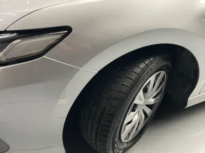 2024 تويوتا كامري ال اي