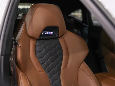 2022 بي ام دبليو الفئة اكس 6 إم كومبيتيشن