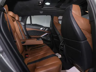 2022 بي ام دبليو الفئة اكس 6 إم كومبيتيشن