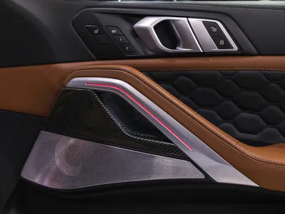 2022 بي ام دبليو الفئة اكس 6 إم كومبيتيشن