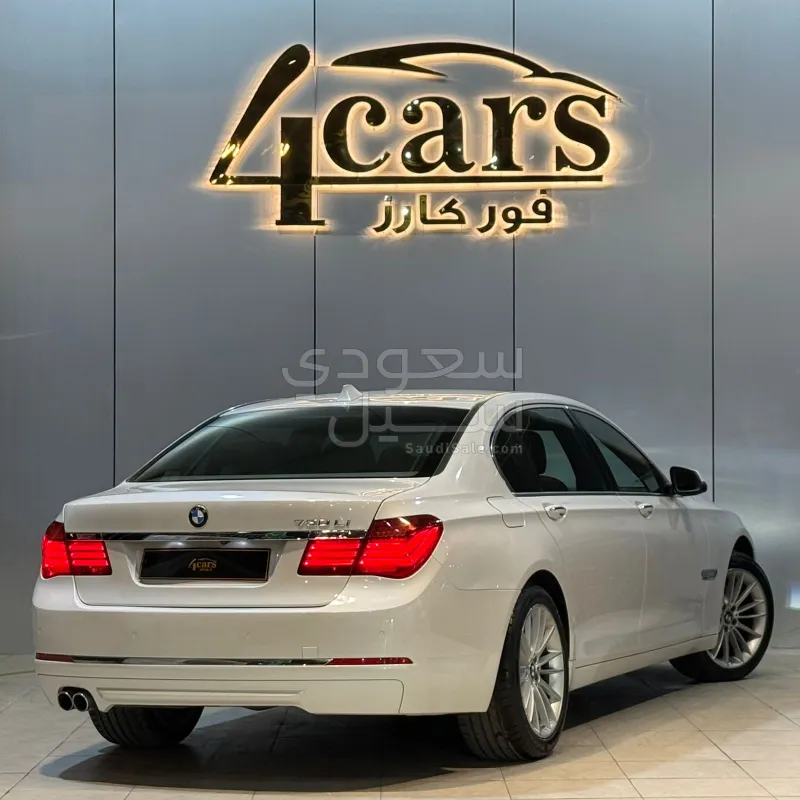 2014 بي ام دبليو الفئة السابعة 730 إل أي