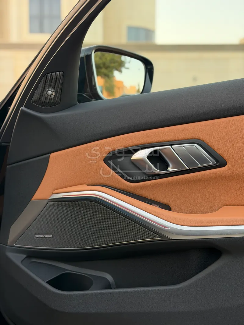 2024 بي ام دبليو الفئة الثالثة 320 أي