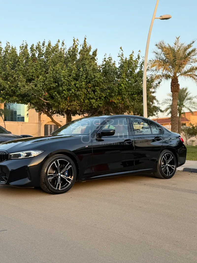 2024 بي ام دبليو الفئة الثالثة 320 أي