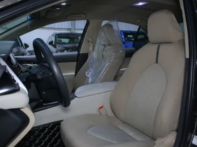 2024 تويوتا كامري ال اي