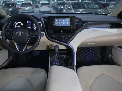 2024 تويوتا كامري ال اي