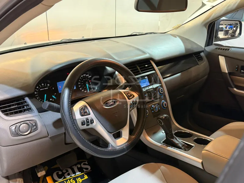 2014 فورد ادج