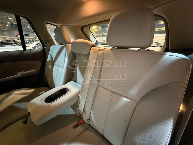 2014 فورد ادج