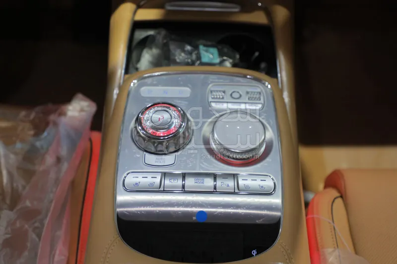 2024 جينيسيس جي 90