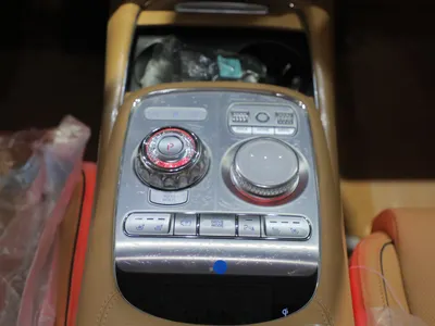 2024 جينيسيس جي 90