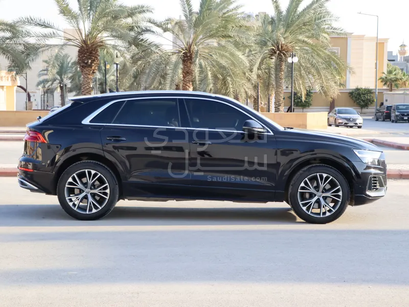 2019 اودي كيو 8 كواترو 55 تي اف اس اي