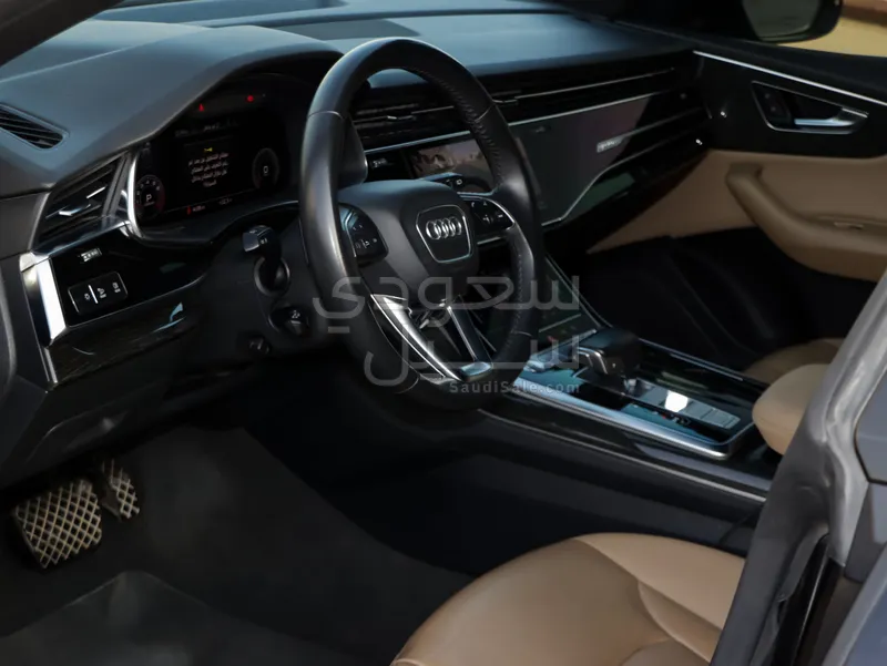 2019 اودي كيو 8 كواترو 55 تي اف اس اي