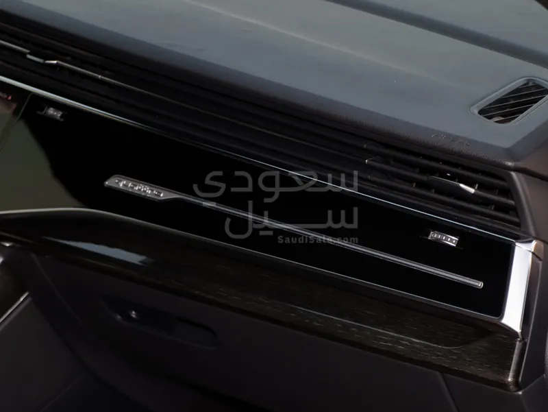 2019 اودي كيو 8 كواترو 55 تي اف اس اي