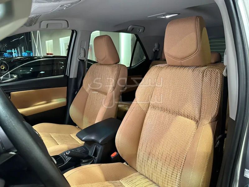 2026 تويوتا فورشنر جي اكس