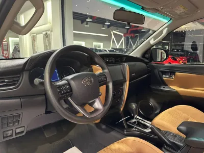 2026 تويوتا فورشنر جي اكس