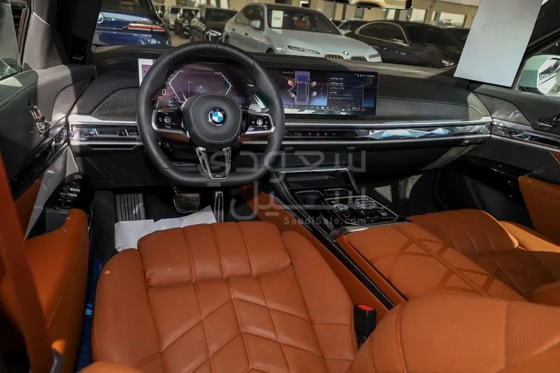 2026 بي ام دبليو الفئة السابعة 735أي