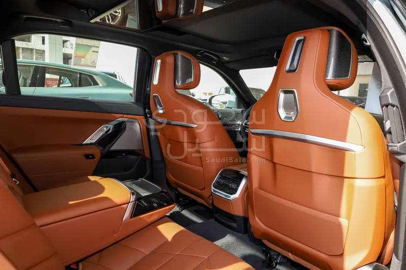 2026 بي ام دبليو الفئة السابعة 735أي