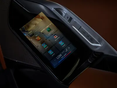 2026 بي ام دبليو الفئة السابعة 735أي