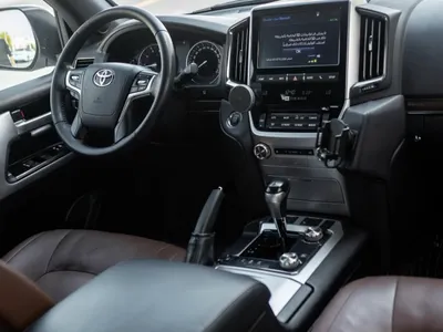 2019 Toyota Land Cruiser VXR