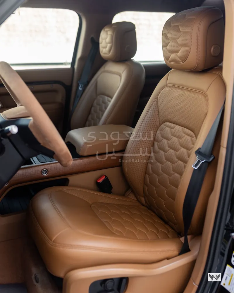 2022 Land Rover Defender HSE