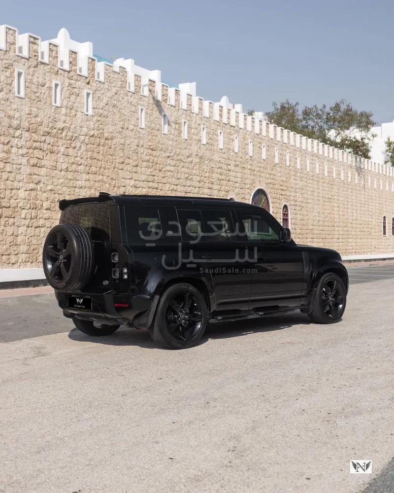 2022 Land Rover Defender HSE