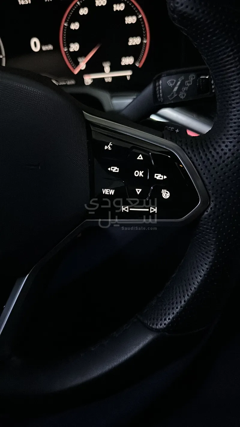 2024 فولكس واجن طوارق أر - لاين