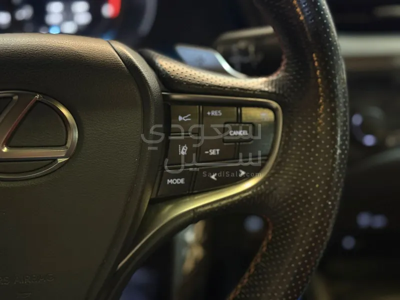 2019 لكزس إي إس 350 اف سبورت