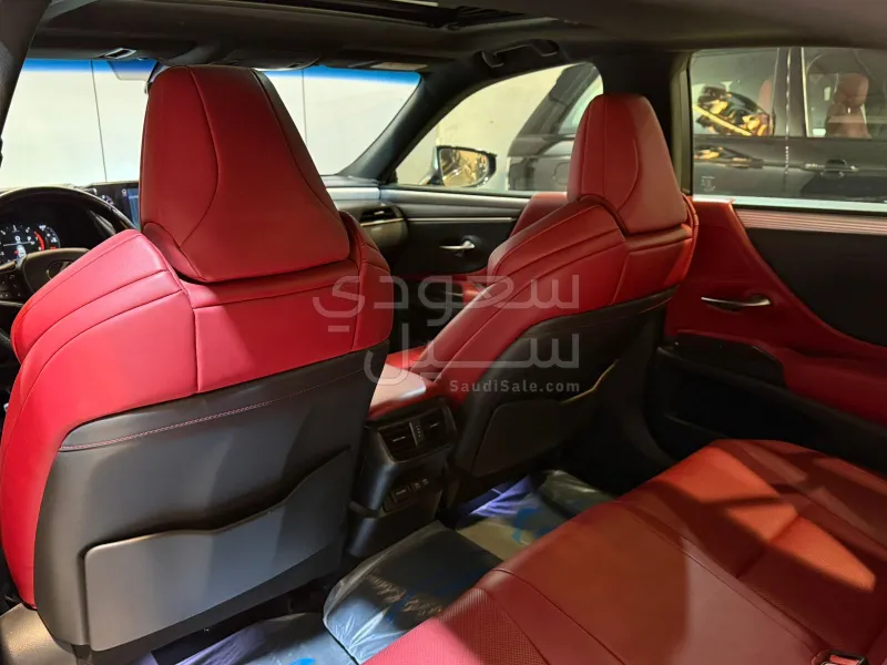 2019 لكزس إي إس 350 اف سبورت