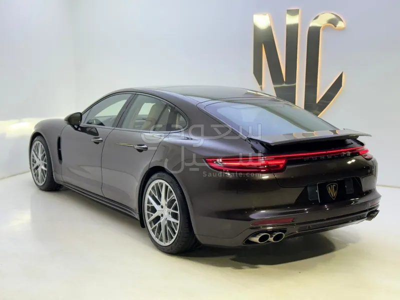 2020 بورش بانميرا