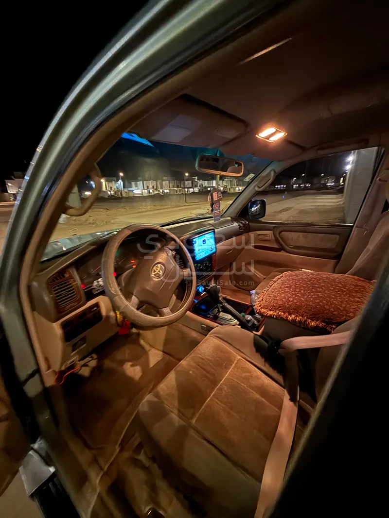 2001 تويوتا لاند كروزر في اكس ار