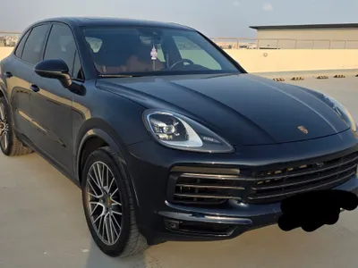 2023 Porsche Cayenne Platinum edition