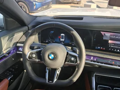 2025 بي ام دبليو الفئة السابعة 735أي