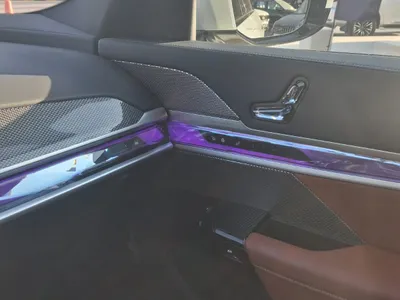 2025 بي ام دبليو الفئة السابعة 735أي