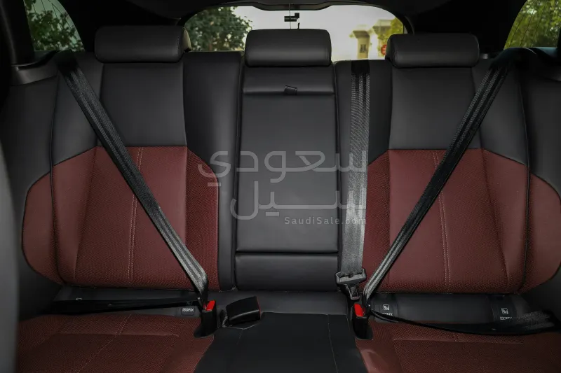 2024 لاند روفر رينج روفر فيلار فيلار