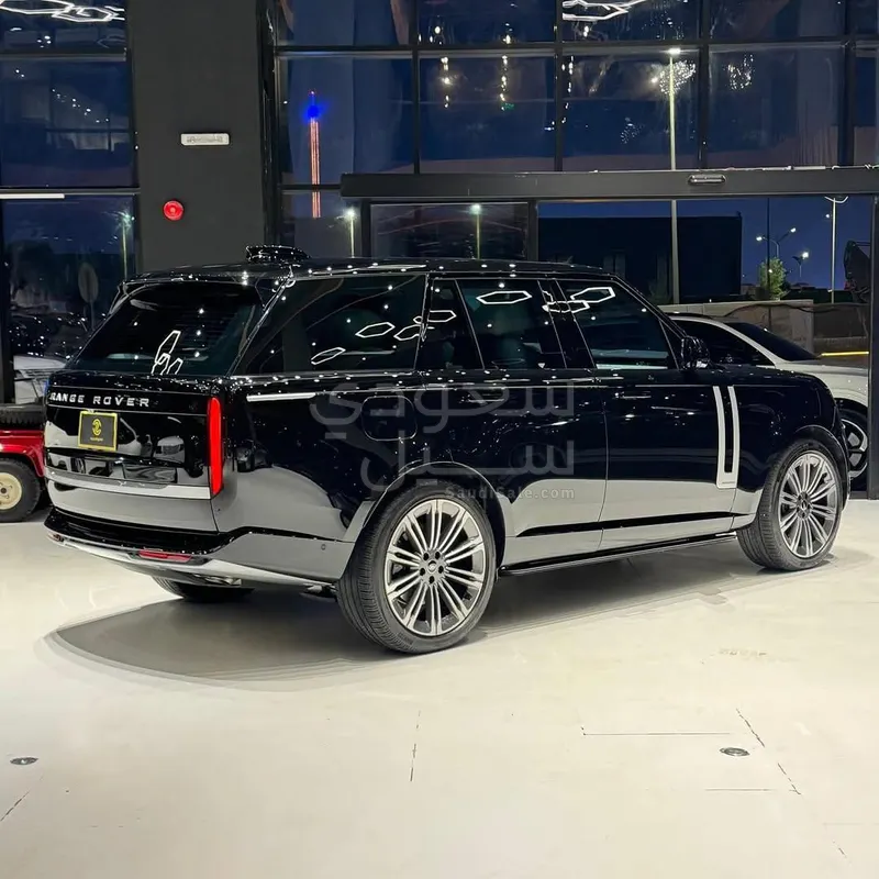 2024 لاند روفر رينج روفر اوتوبيوغرافي