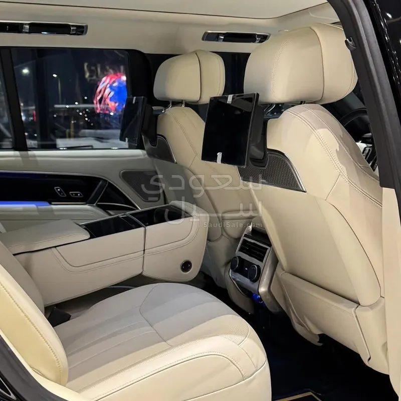 2024 لاند روفر رينج روفر اوتوبيوغرافي