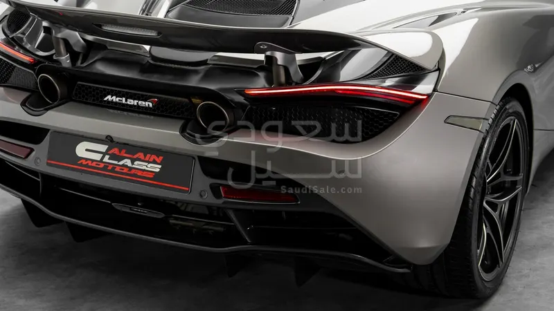 2018 مكلارين 720 إس