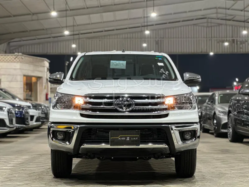 2026 Toyota Hilux GLX