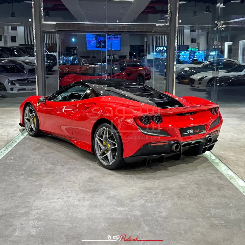 2022 فيراري اف 8 تريبوتو