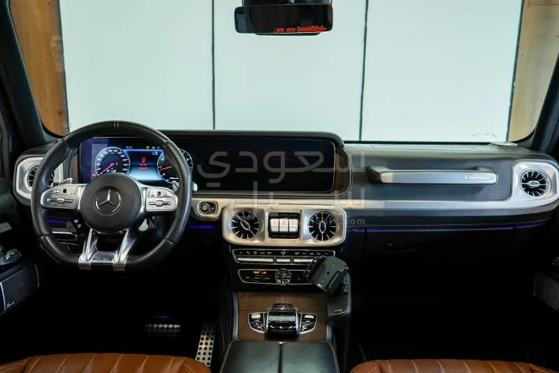 2022 مرسيدس - بنز جي 63 أي إم جي إديشين