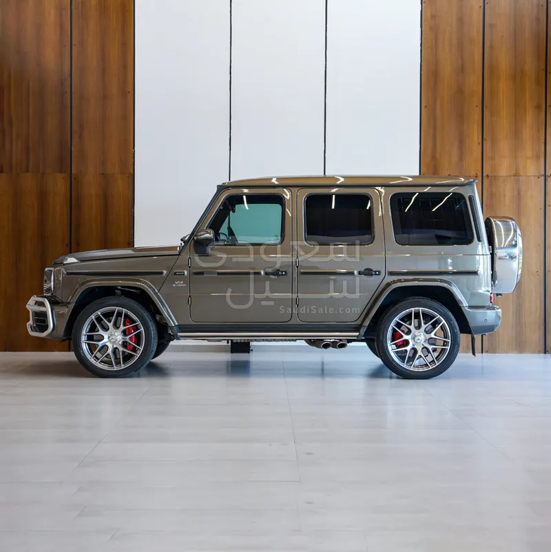 2022 مرسيدس - بنز جي 63 أي إم جي إديشين