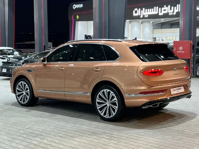 2021 بنتلي بنتايجا الاصدار الاول