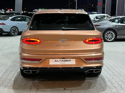 2021 بنتلي بنتايجا الاصدار الاول
