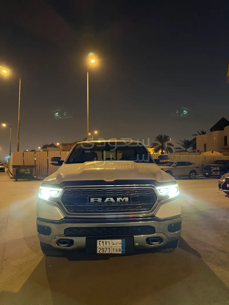 2020 دودج رام 1500 ليمتد