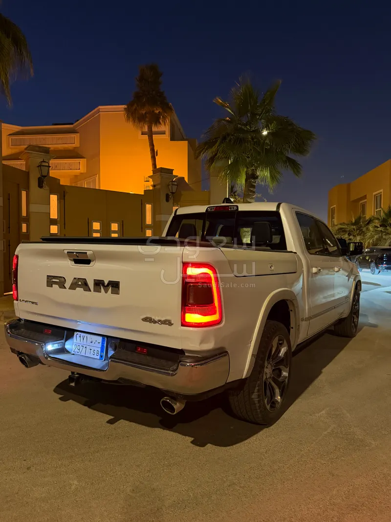 2020 دودج رام 1500 ليمتد