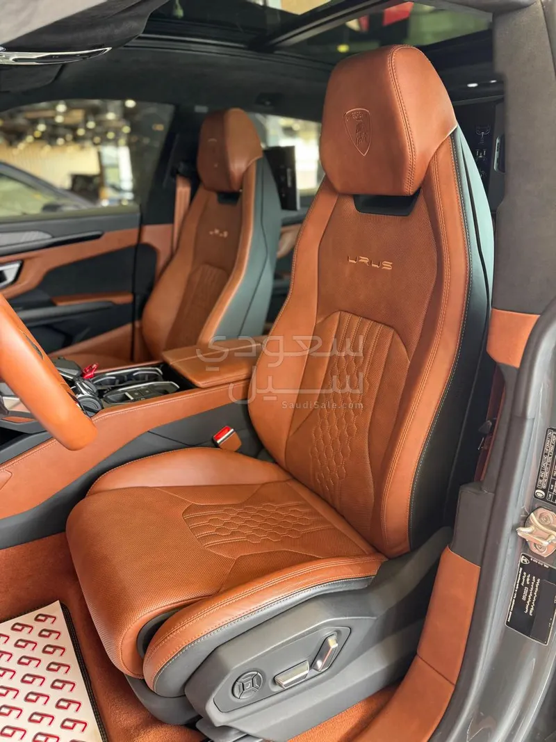 2023 لمبرجيني اوروس اس