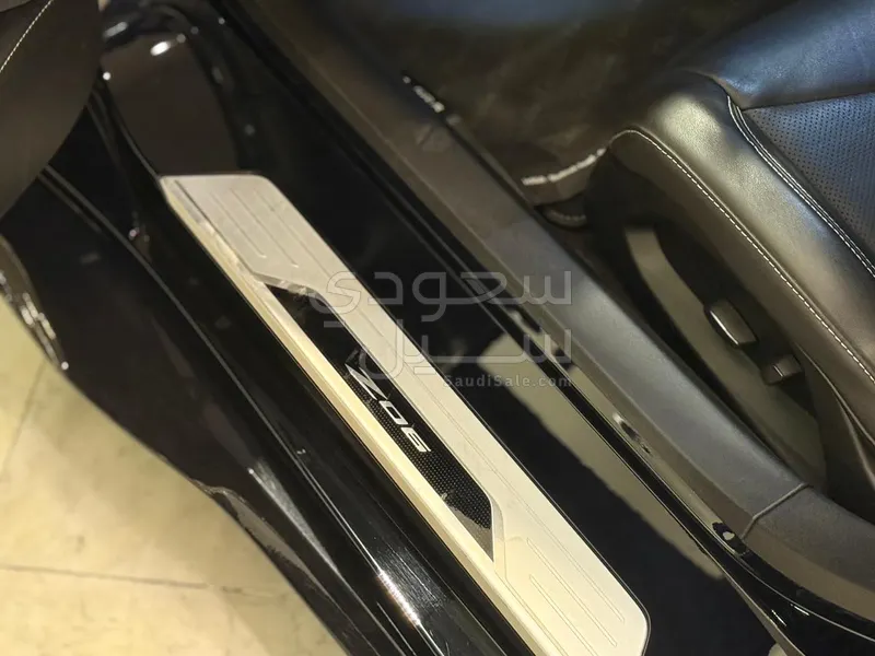 2025 شفروليه كورفيت زد او 6