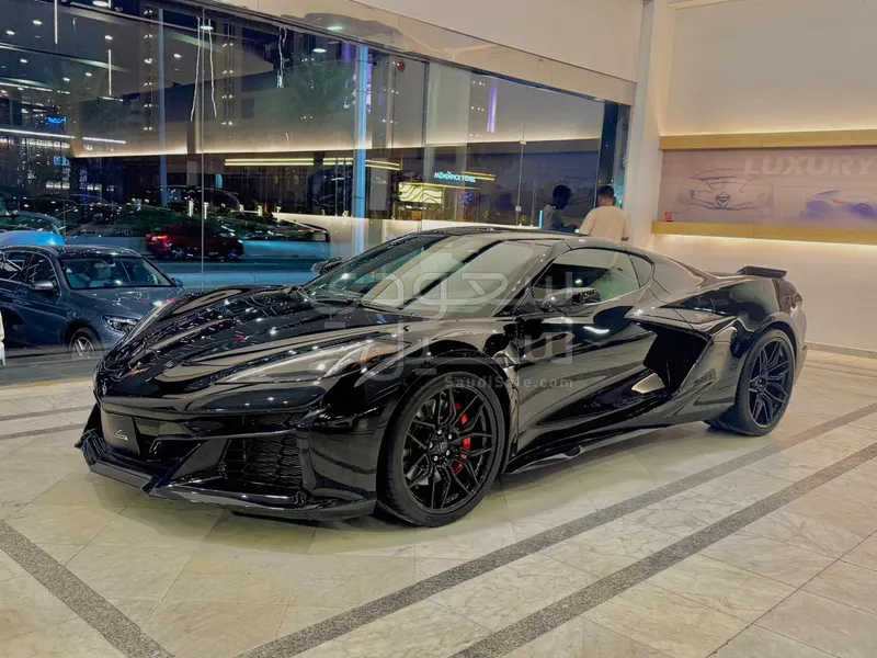 2025 شفروليه كورفيت زد او 6