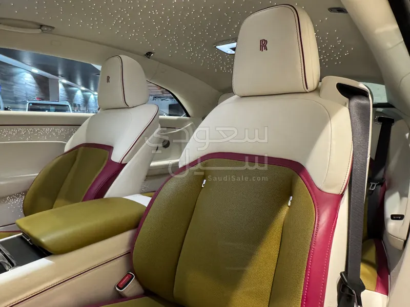 2024 رولز رويس سبيكتر